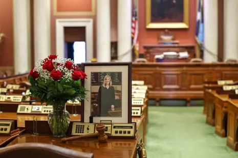 Minnesota Residents Head to the Polls to Occupy Seat of Murdered Lawmaker